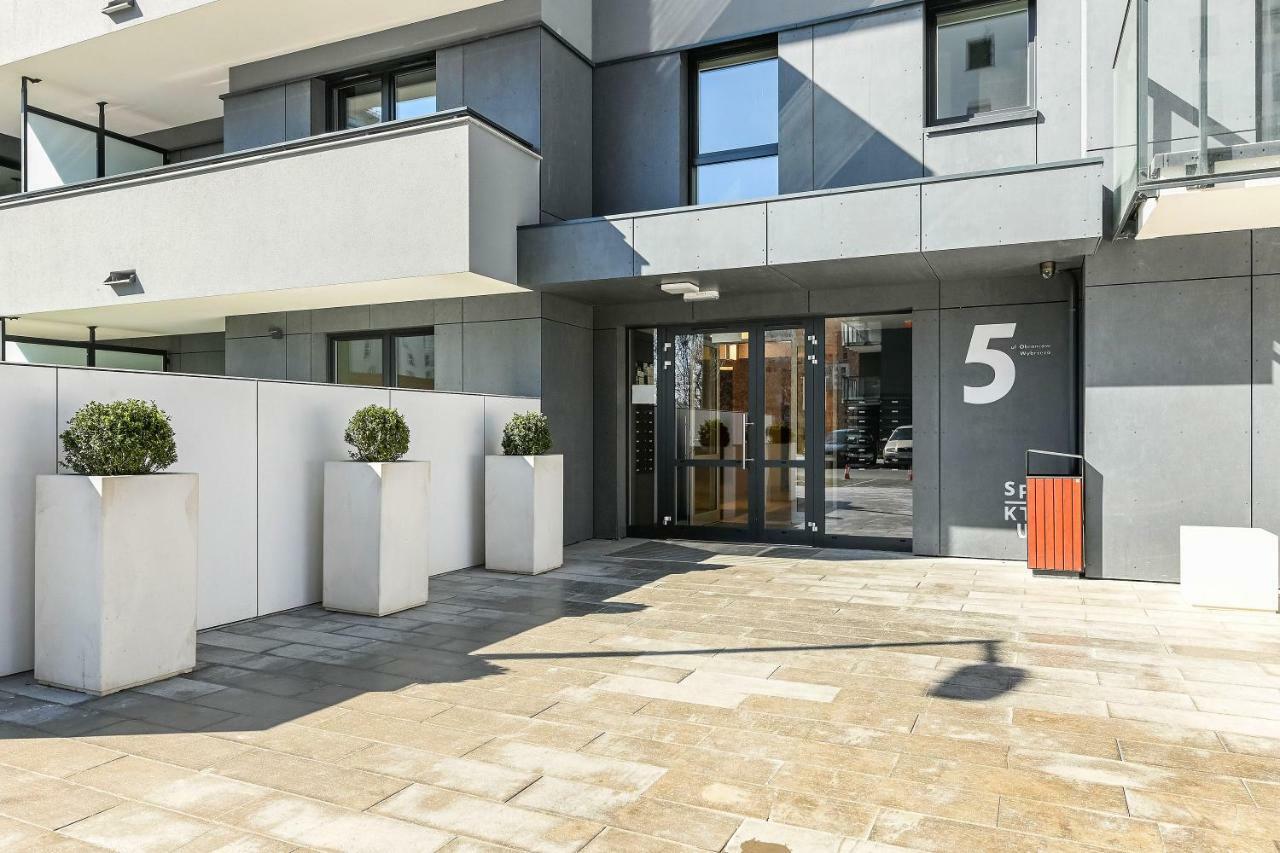 Apartament Nadmorskie Spektrum & Parking Gdańsk Kültér fotó